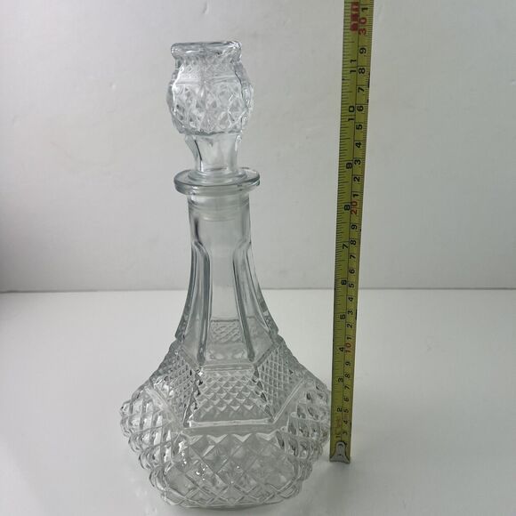 Wexford by Anchor Hocking Glass Ships Decanter 12” Clear Cut Diamond Pattern - Picture 6 of 7